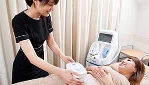 最先端の脂肪冷却痩身マシン